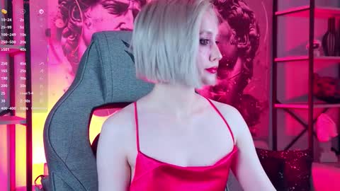 Rey online show from February 13, 7:06 pm