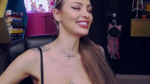 Sarah online show from March 4, 12:07 am