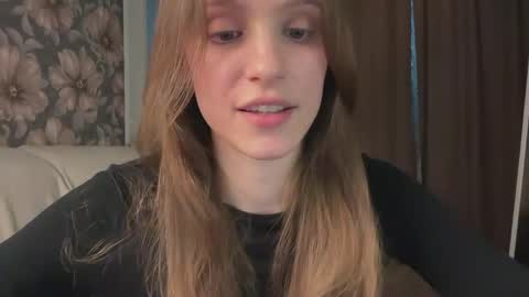 Lisa online show from May 20, 2:23 pm