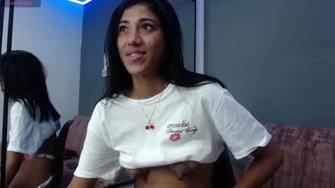 Snapshot of ffreyja_ chatting on March 6, 9:09 pm Freyja online show from March 6, 9:09 pm