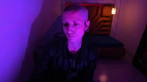   online show from March 28, 3:19 am