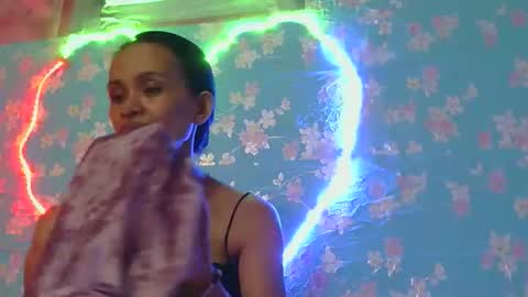 fighter224660 online show from April 4, 4:03 pm