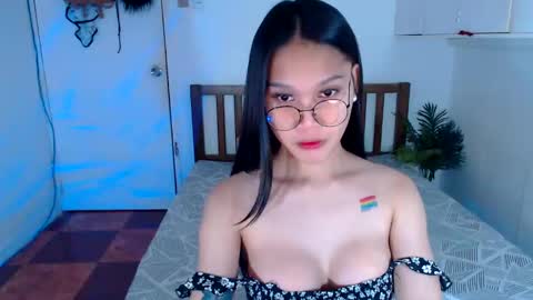 sweet online show from February 1, 9:32 am