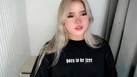  Angela  DONT FORGET TO FOLLOW AND GIVE ME APPRECIATION online show from November 12, 4:48 am