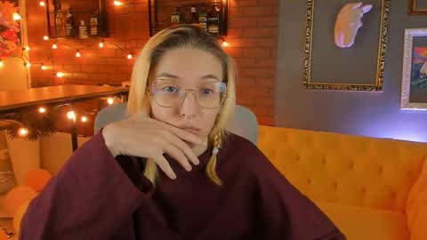 cap and Lana  online show from September 26, 11:02 pm