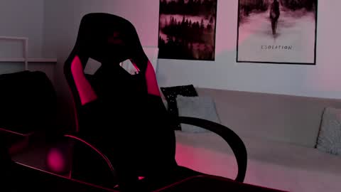 cap and Lana  online show from January 30, 4:55 pm