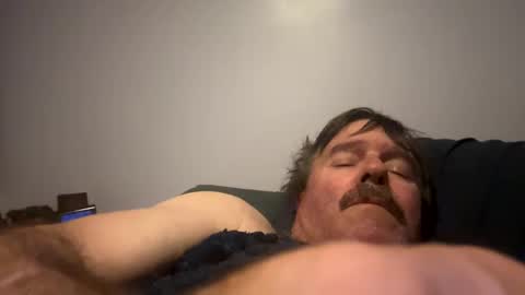 findmeyou68476332 online show from January 17, 10:11 am