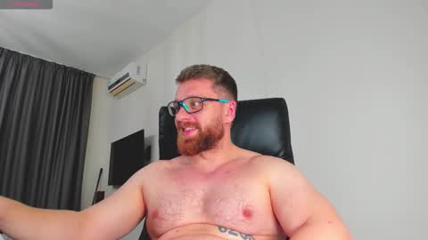 FindomGuyXXX online show from March 15, 7:39 pm