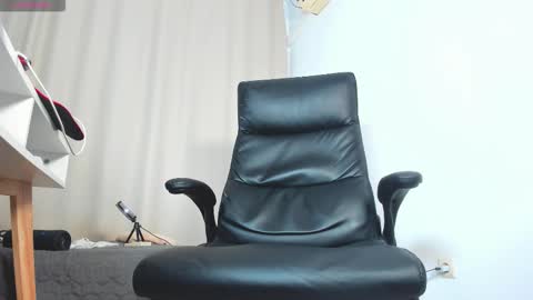 FindomGuyXXX online show from September 14, 6:53 pm