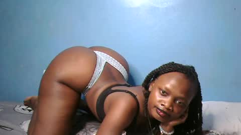fine_ass24 online show from July 10, 7:46 am