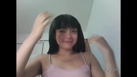 finnky1 online show from May 13, 4:33 am