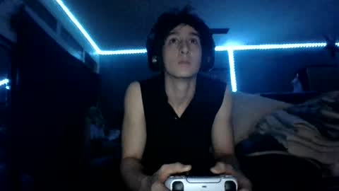 fitboi321 online show from April 3, 7:15 am