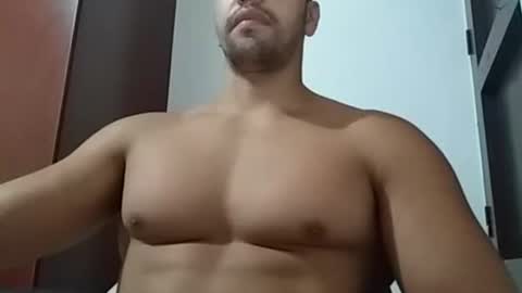 fitchestabs_69 online show from November 1, 4:22 am