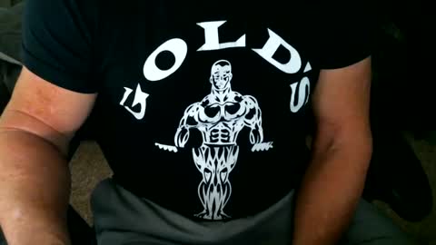 fitguy40 online show from February 20, 9:53 pm