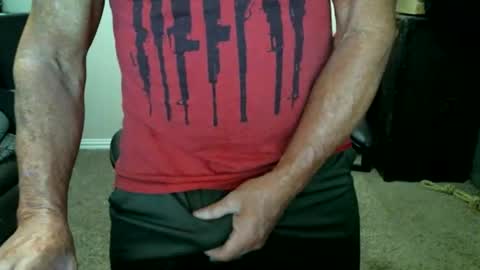 fitguy40 online show from May 26, 4:07 am