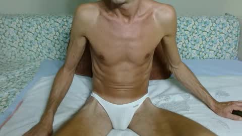 Snapshot of fithotguy90 chatting on September 14, 4:41 pm Luis online show from September 14, 4:41 pm