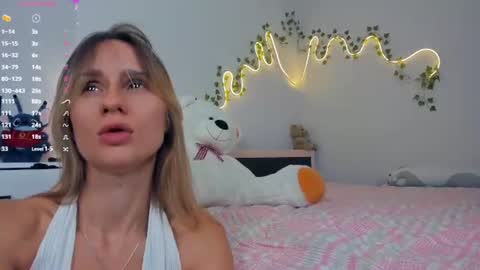Kira online show from July 12, 1:53 am