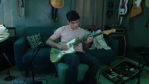 Flannel Dong online show from October 24, 8:09 pm