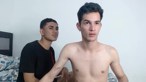 Steven and Daniel online show from December 19, 1:45 am