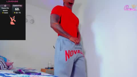 Flex Taylor  online show from February 16, 7:23 pm