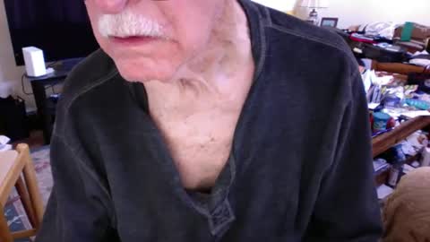 flip4u online show from December 4, 8:52 pm