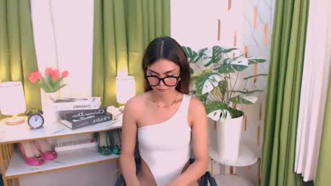 Marga online show from May 8, 7:52 pm