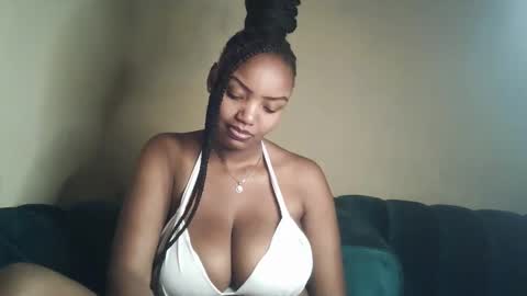 flirtymimie online show from November 13, 5:37 pm