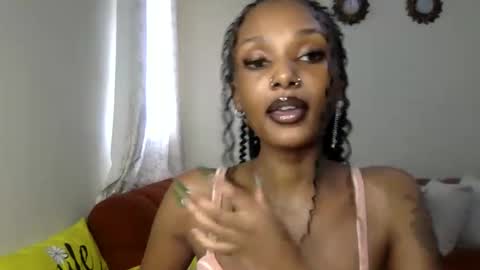 sheery online show from June 4, 10:32 am
