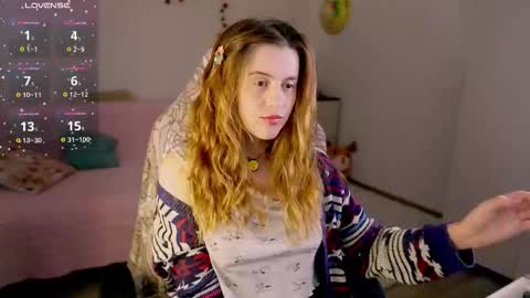 Eliza online show from November 5, 9:22 am