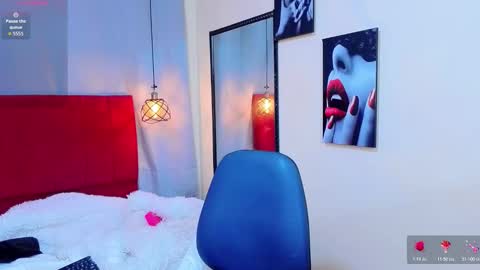 flor_gil online show from March 25, 3:46 am