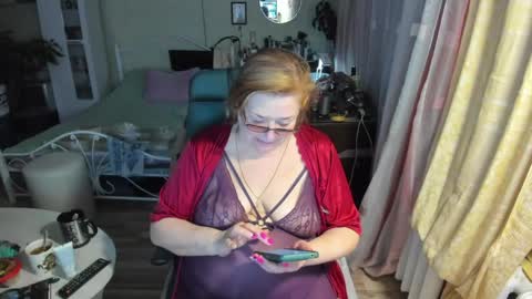 Flowerlower online show from April 17, 9:50 pm