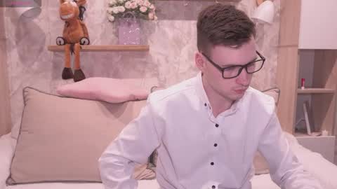 Fluffy and Krut online show from February 23, 4:42 pm