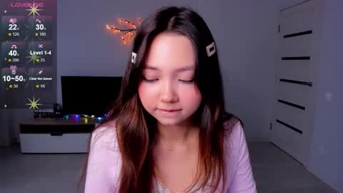 Snapshot of fluffy_rose chatting on September 29, 8:24 am Rose online show from September 29, 8:24 am