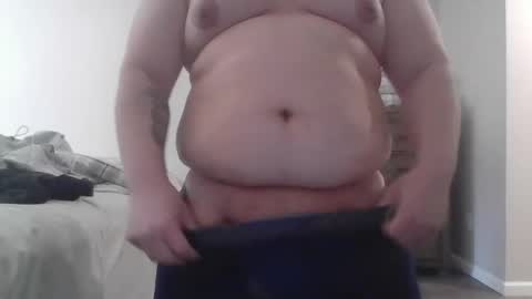 fluffychill99 online show from March 8, 7:20 pm