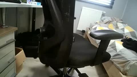 footlovverrr online show from November 17, 12:19 pm