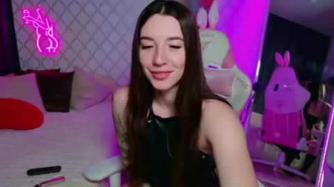 Lily online show from July 22, 1:30 am