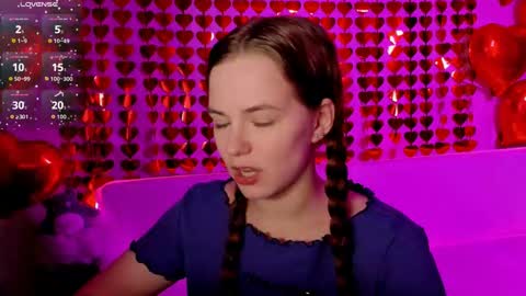 Lisa online show from February 19, 8:30 pm