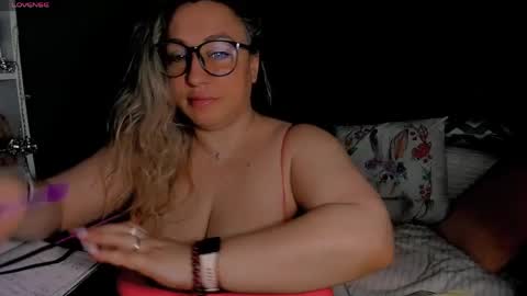 Kris online show from April 19, 2:45 am