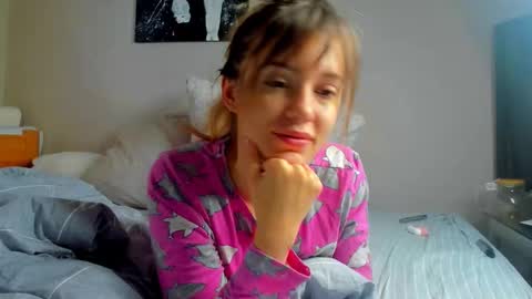 Foxy online show from October 10, 12:49 am