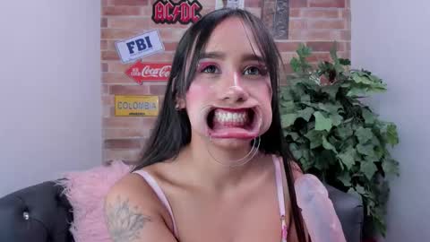 Samy online show from February 12, 7:28 pm