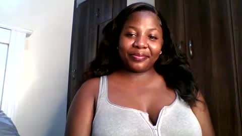 Snapshot of foxykay1 chatting on September 19, 3:32 am Kayla online show from September 19, 3:32 am