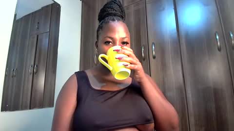 Snapshot of foxykay1 chatting on December 3, 4:42 am Kayla online show from December 3, 4:42 am