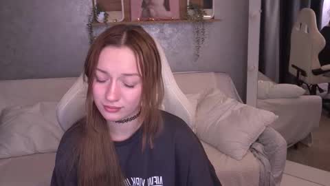 Maya online show from December 2, 3:10 pm