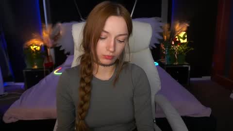 Maya online show from May 10, 4:13 pm