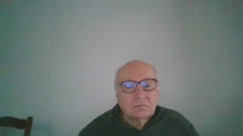 Snapshot of fra94 chatting on February 14, 2:23 pm fra94 online show from February 14, 2:23 pm