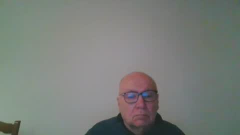 Snapshot of fra94 chatting on December 22, 11:41 pm fra94 online show from December 22, 11:41 pm