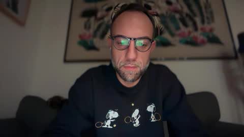 fra___ online show from December 20, 2:07 am