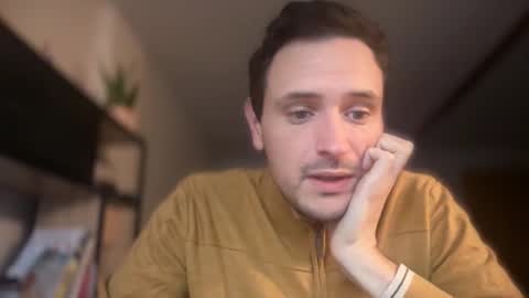 fraisetagada359 online show from October 29, 7:32 am