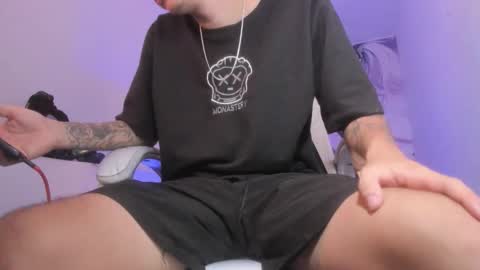 Fran online show from February 3, 6:22 am