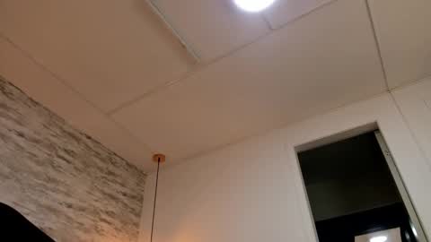          online show from March 19, 2:39 am